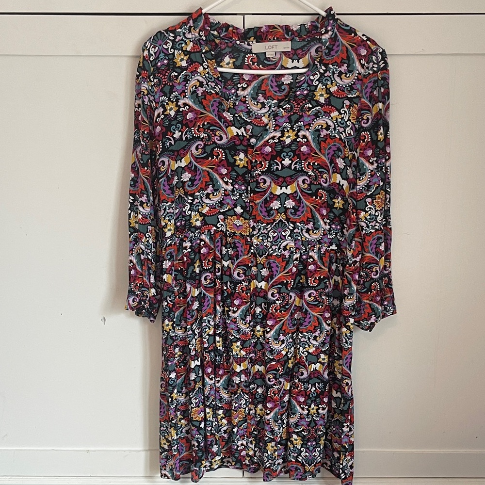 LOFT Vibrant Paisley Long Sleeve Dress